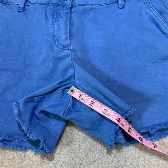 Land n Sea Blue Cotton Blend Shorts with Raw Hem and Relaxed Fit. Women Size 6 - Picture 7 of 9